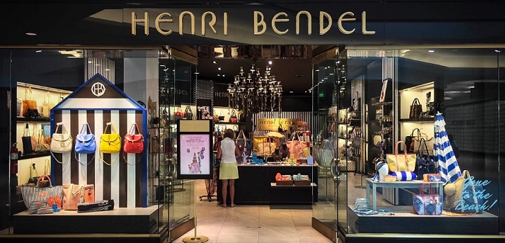 Victoria’s Secret owner shrinks brand portfolio and closes Henri Bendel in 2019